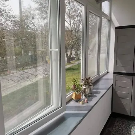Daire Apartament Chaika 1 *